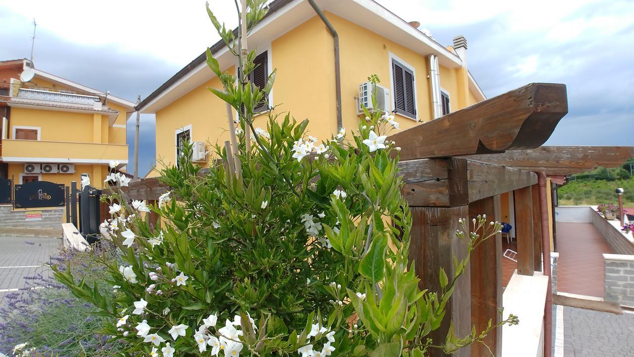 Affittacamere Stranamore فراسكاتي المظهر الخارجي الصورة